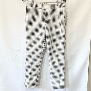 Women’ s Banana Republic white/navy polka dot pattern